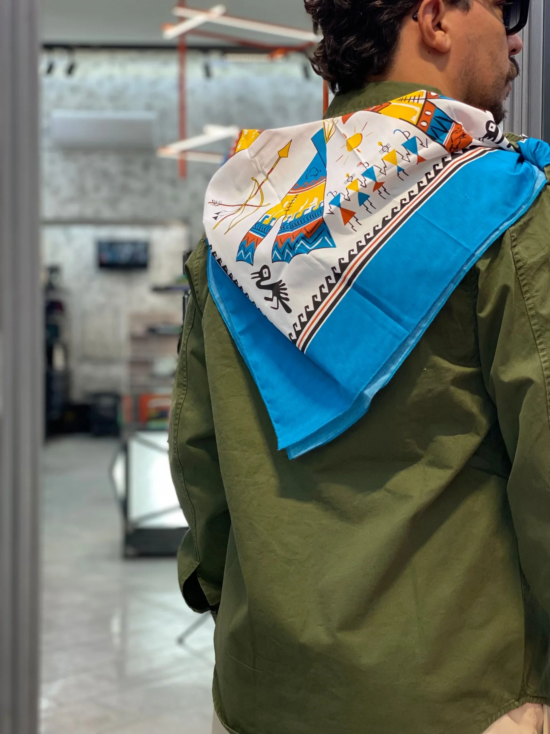 CAMICIA BOY SCOUT IN PURO COTONE CON COLLETTO CLASSICO, PATCH APPLICATE E FOULARD - REGULAR FIT M252258-6 - immagine 8