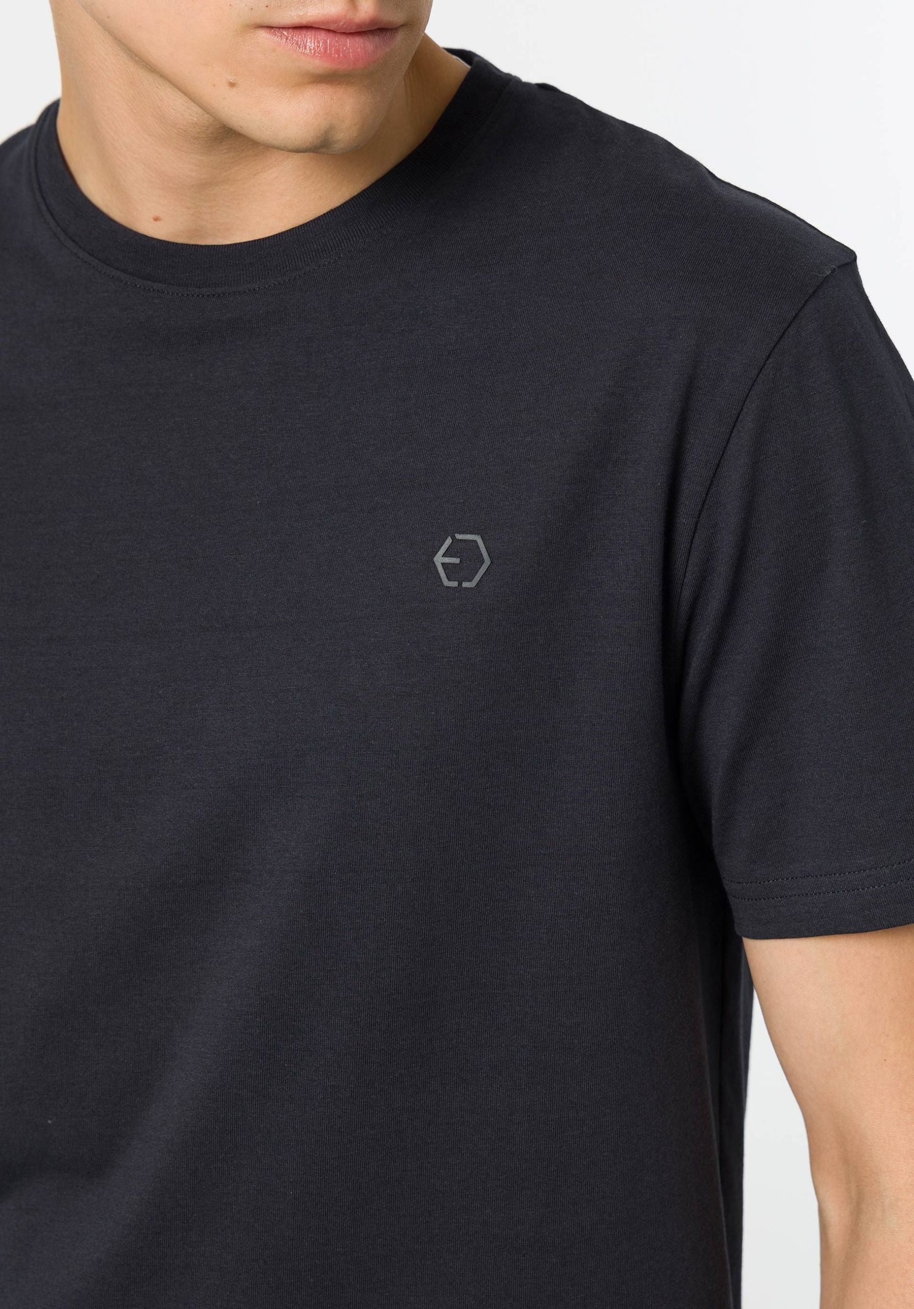 T-SHIRT BARTON BASIC IN 100% COTONE CON LOGO LATO CUORE - REGULAR FIT 10048304.BLU - immagine 2