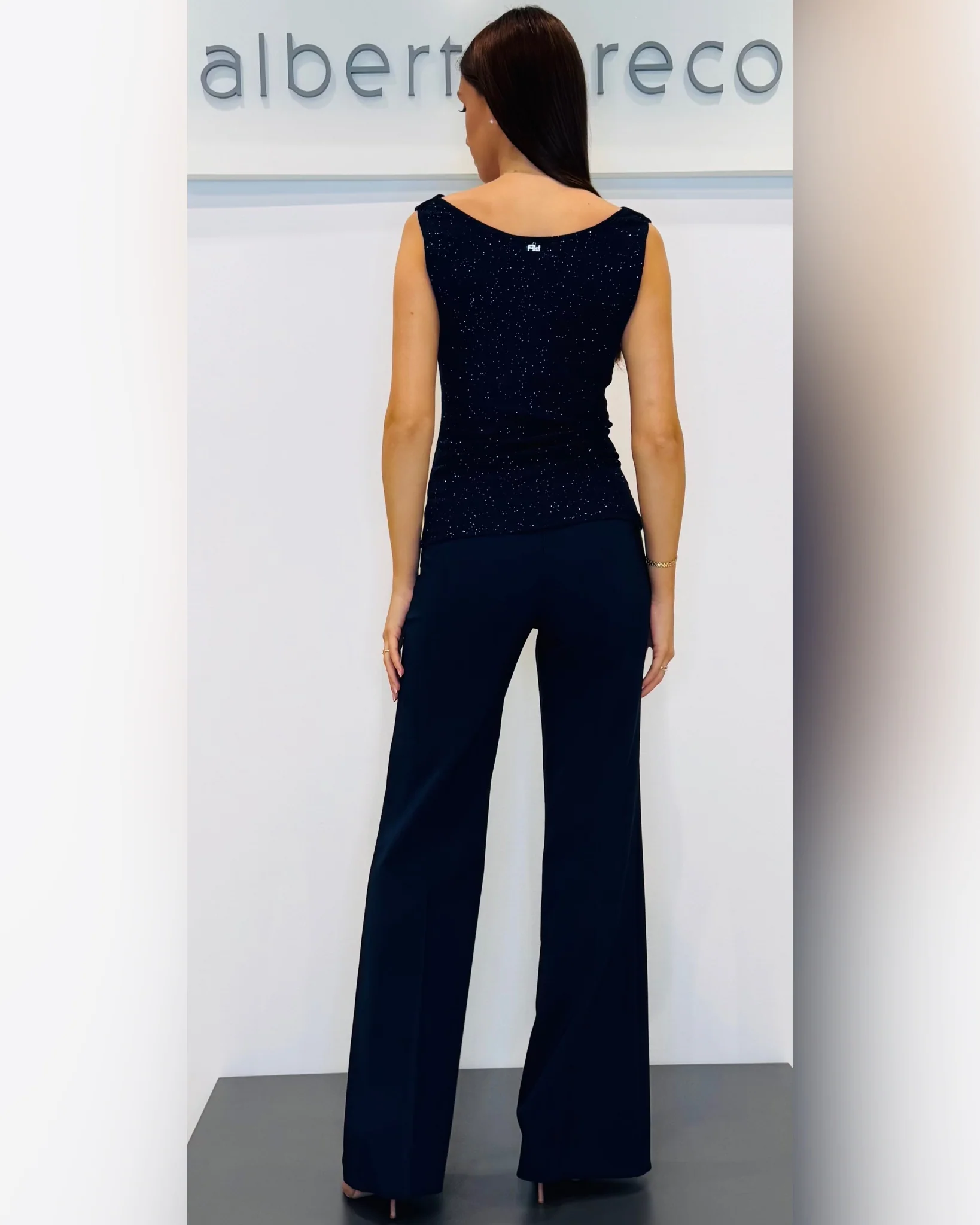 Pantaloni a palazzo - immagine 9