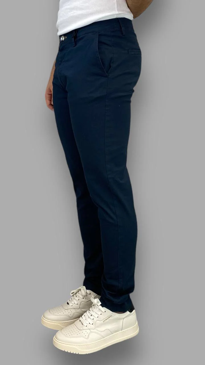 PANTALONE TASCA AMERICA BASIC IN COTONE ELASTICIZZATO - SLIM FIT - immagine 6