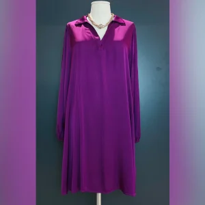 Abito corto scollo a polo in viscosa