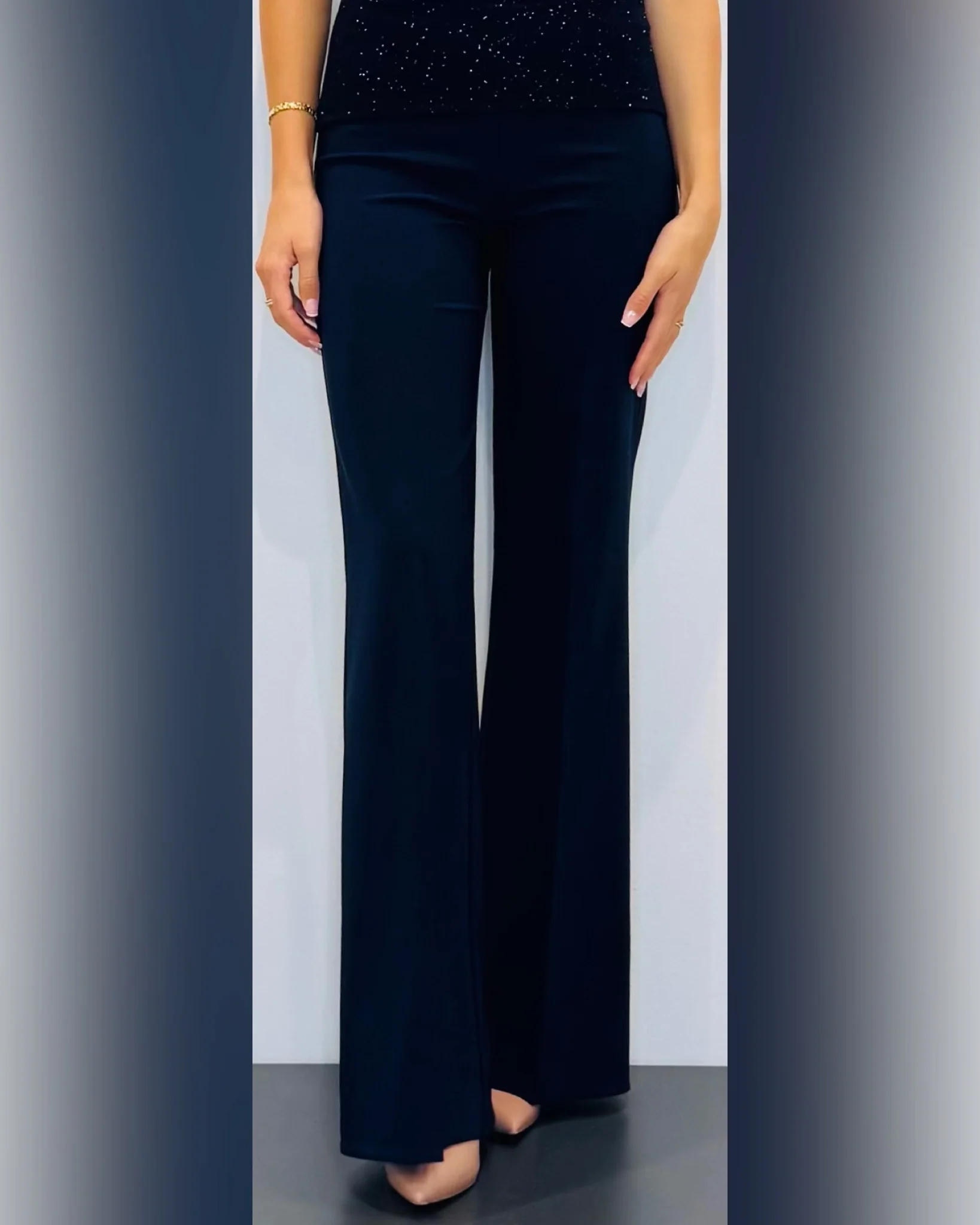 Pantaloni a palazzo - immagine 2