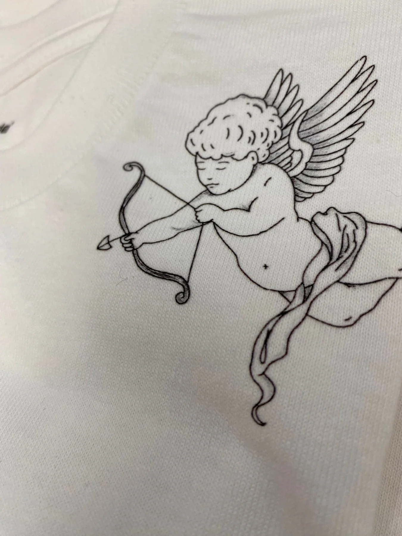 T-SHIRT STAMPA ANGELI KARMA - SEMI OVER FIT - immagine 6