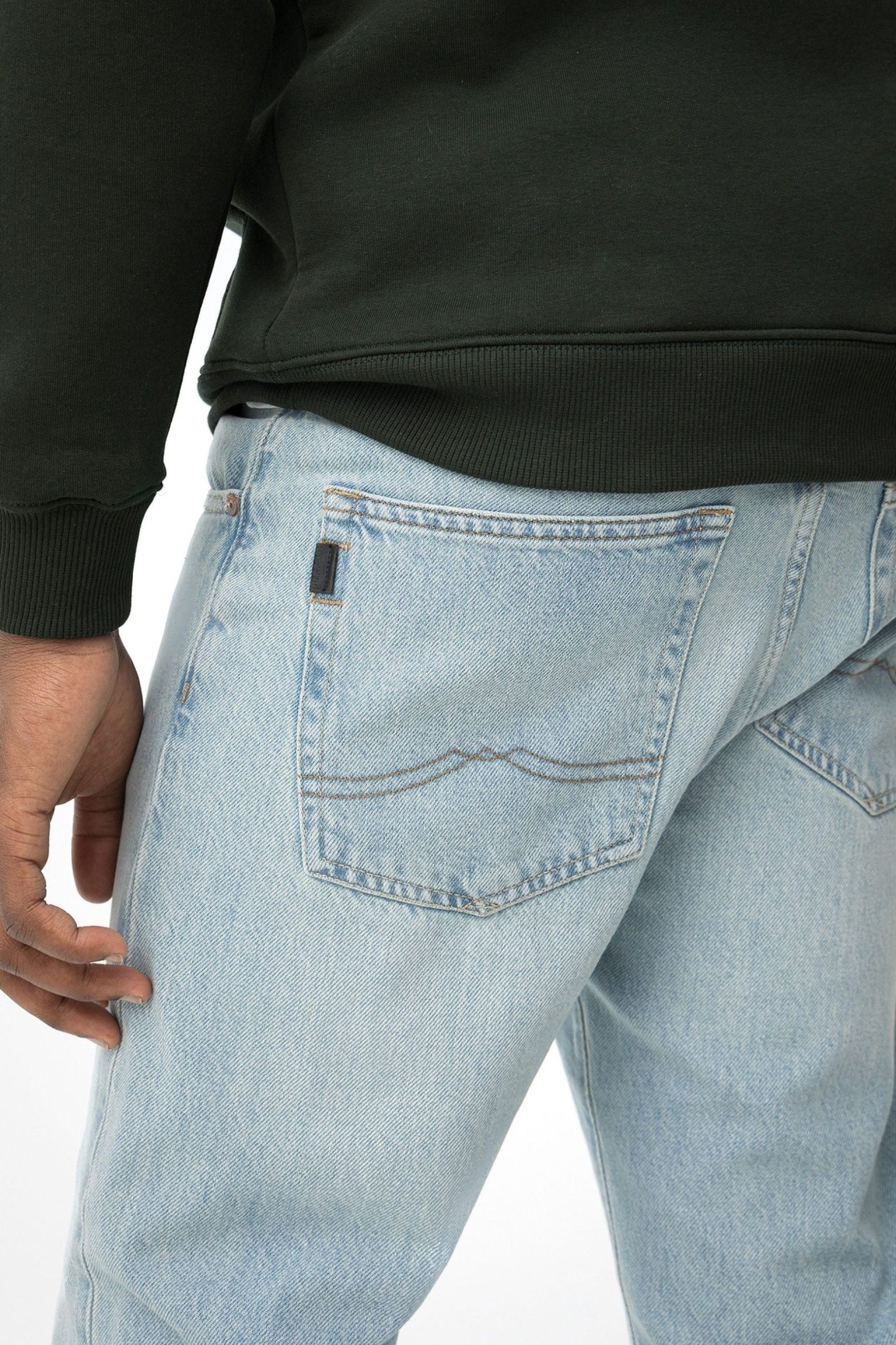 JEANS AUSTIN_61 5 TASCHE LIGHT WASH - STRAIGHT LEG (GAMBA DRITTA) 10064413 - immagine 6