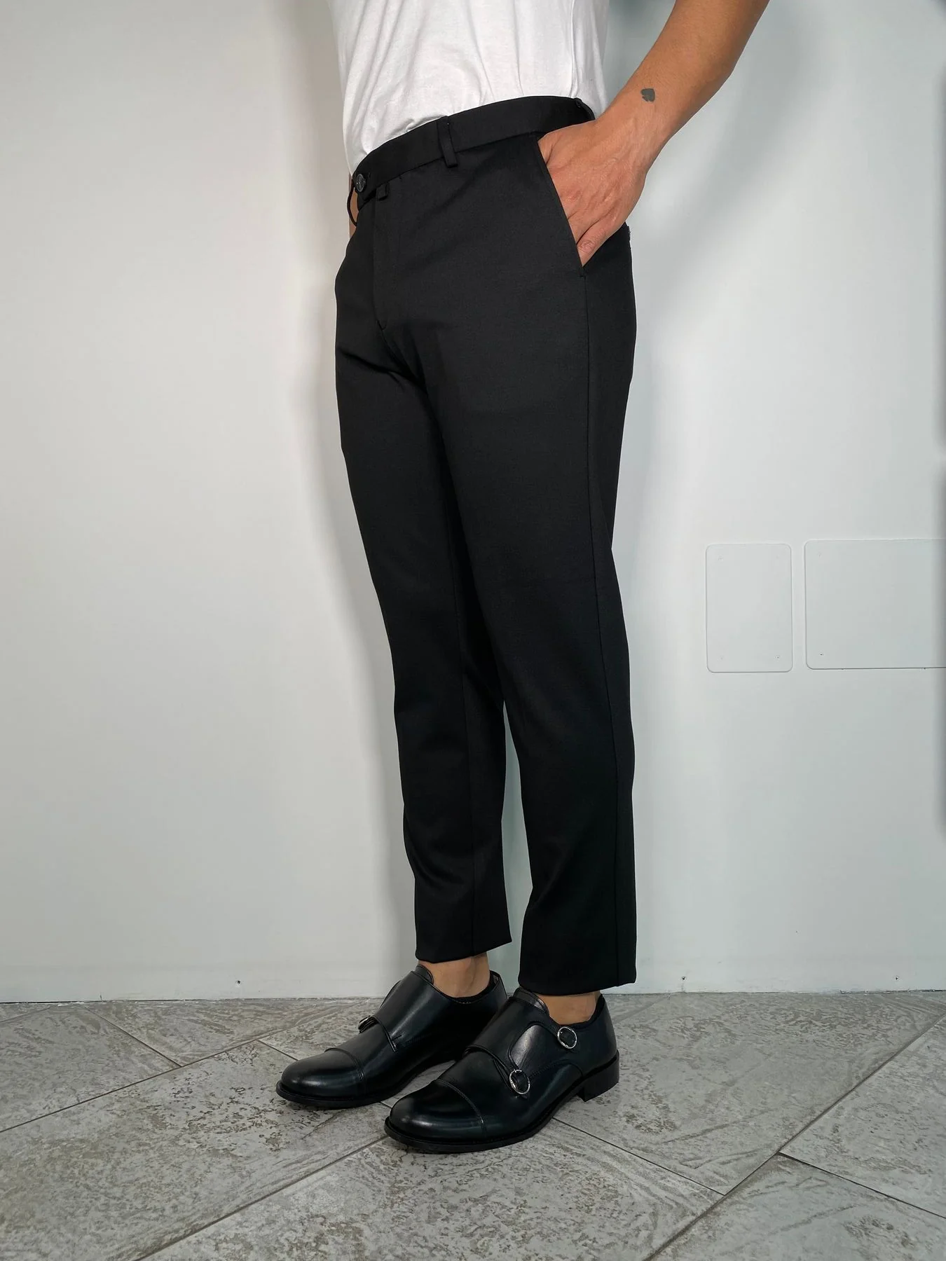 PANTALONE DA COMPLETO IN TESSUTO PUNTO MILANO ELASTICIZZATO - REGULAR FIT - immagine 2