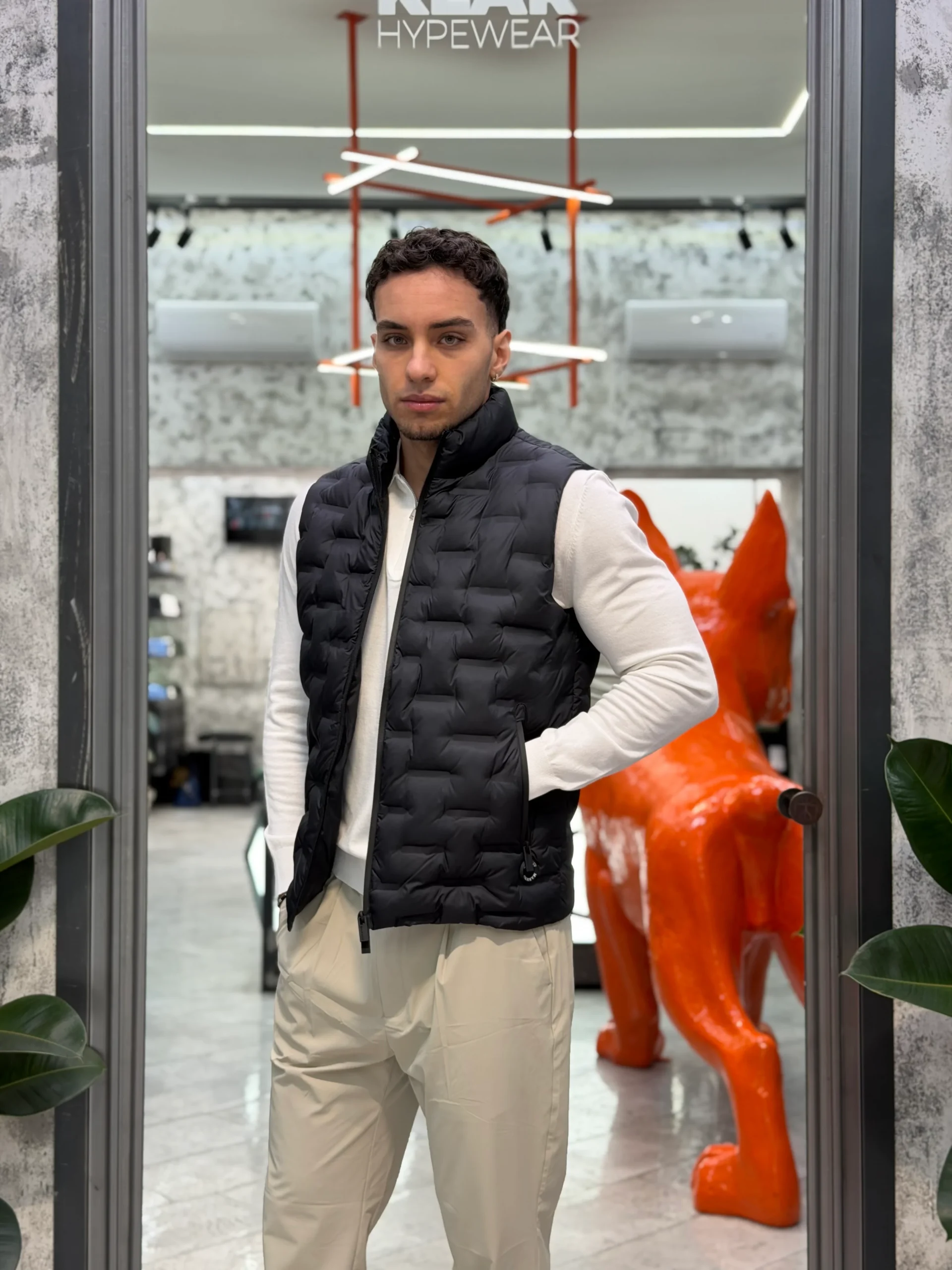 GIUBBINO SMANICATO LUPETTO TRAPUNTATO IN TESSUTO SOFTSHELL STRETCH - REGULAR FIT MK9940026.NER - immagine 3