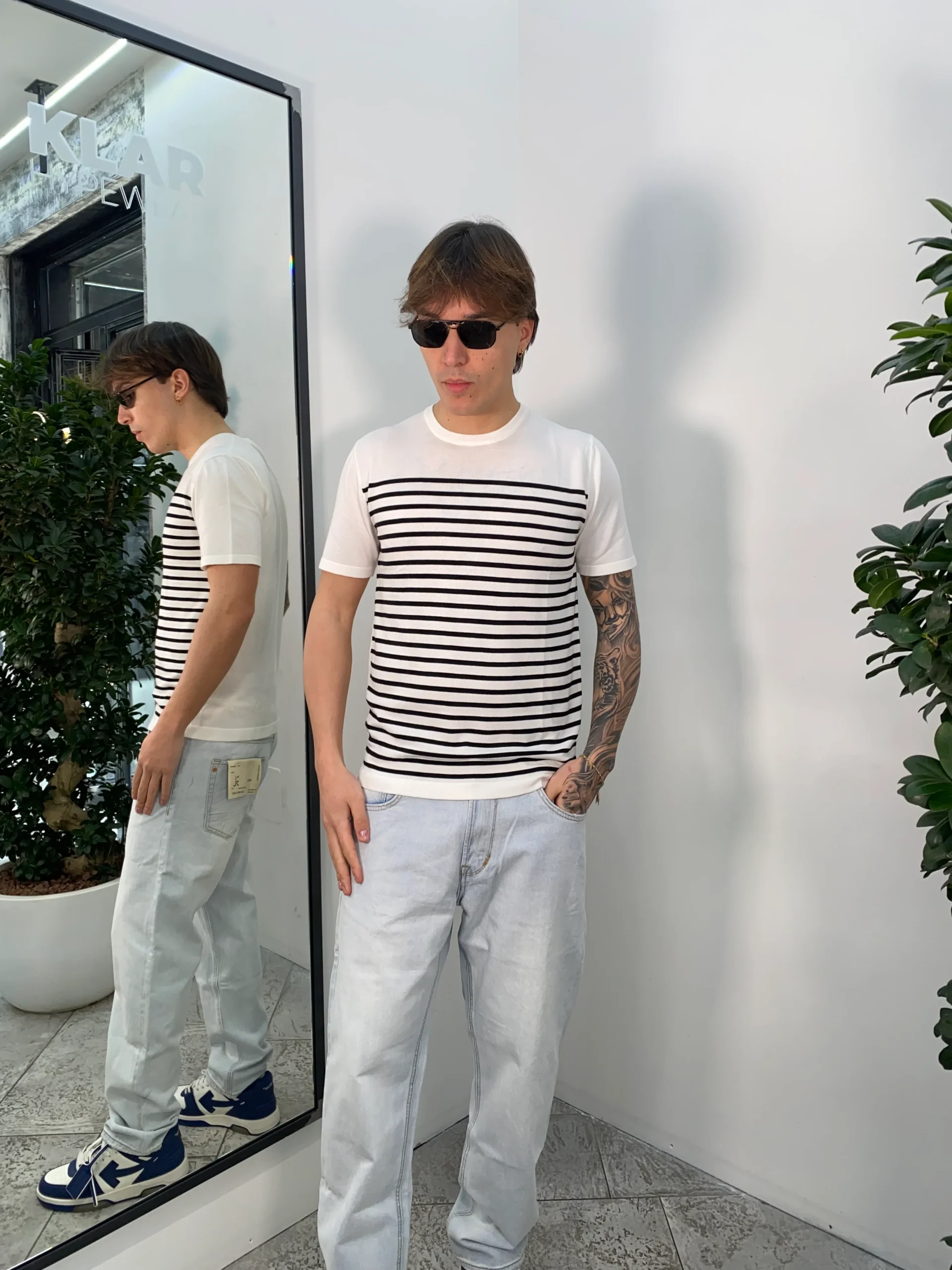 T-SHIRT IN FILO A RIGHE ORIZZONTALI BLACK & WHITE - REGULAR FIT - immagine 2