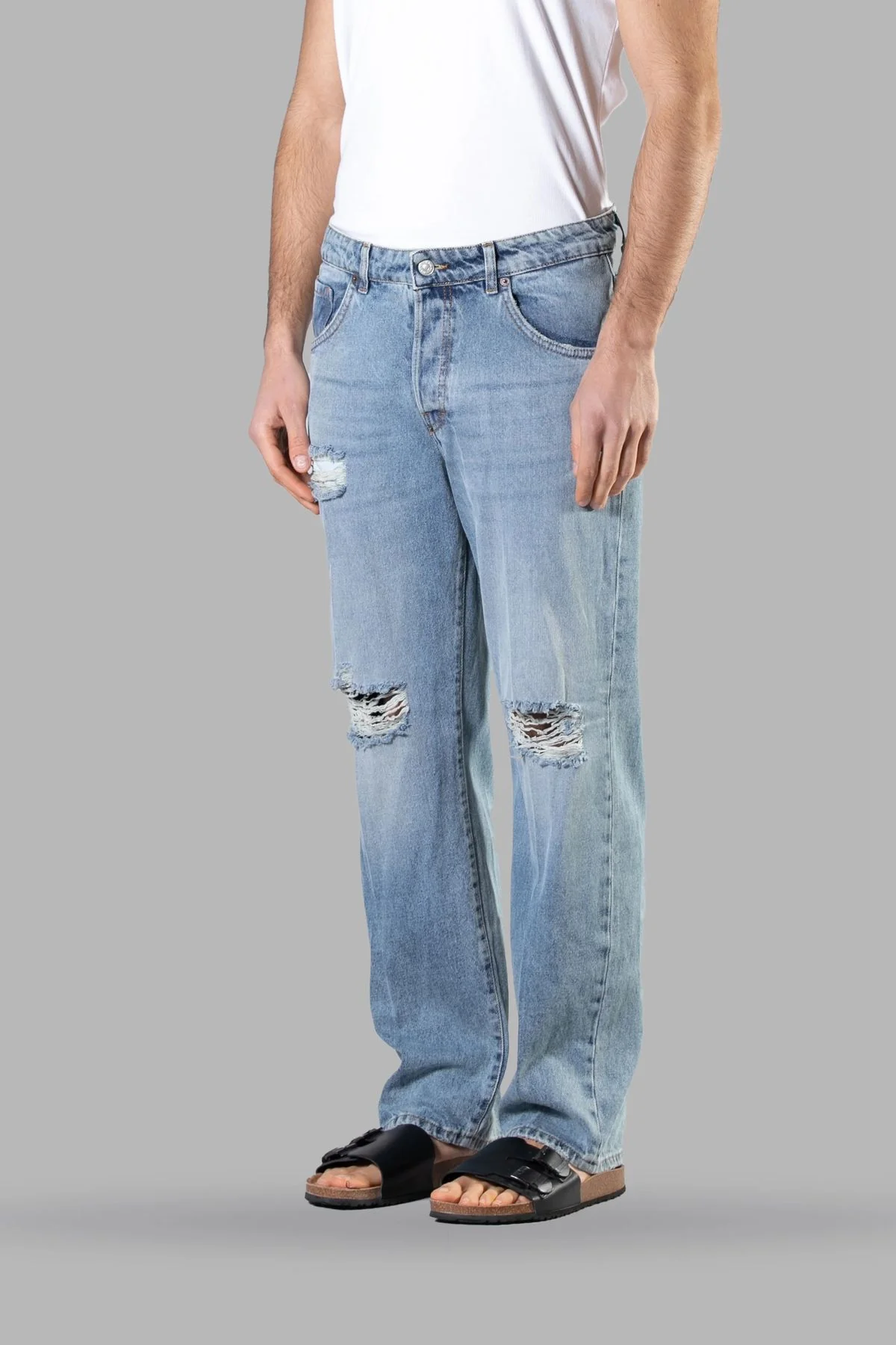 JEANS 5 TASCHE EFFETTO SLAVATO CON ABRASIONI - LOOSE FIT - immagine 2