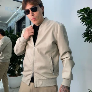 GIUBBINO COLLEGE IN ECOPELLE CON ELASTICO AL FONDO - REGULAR FIT GL9731-S25.ICE