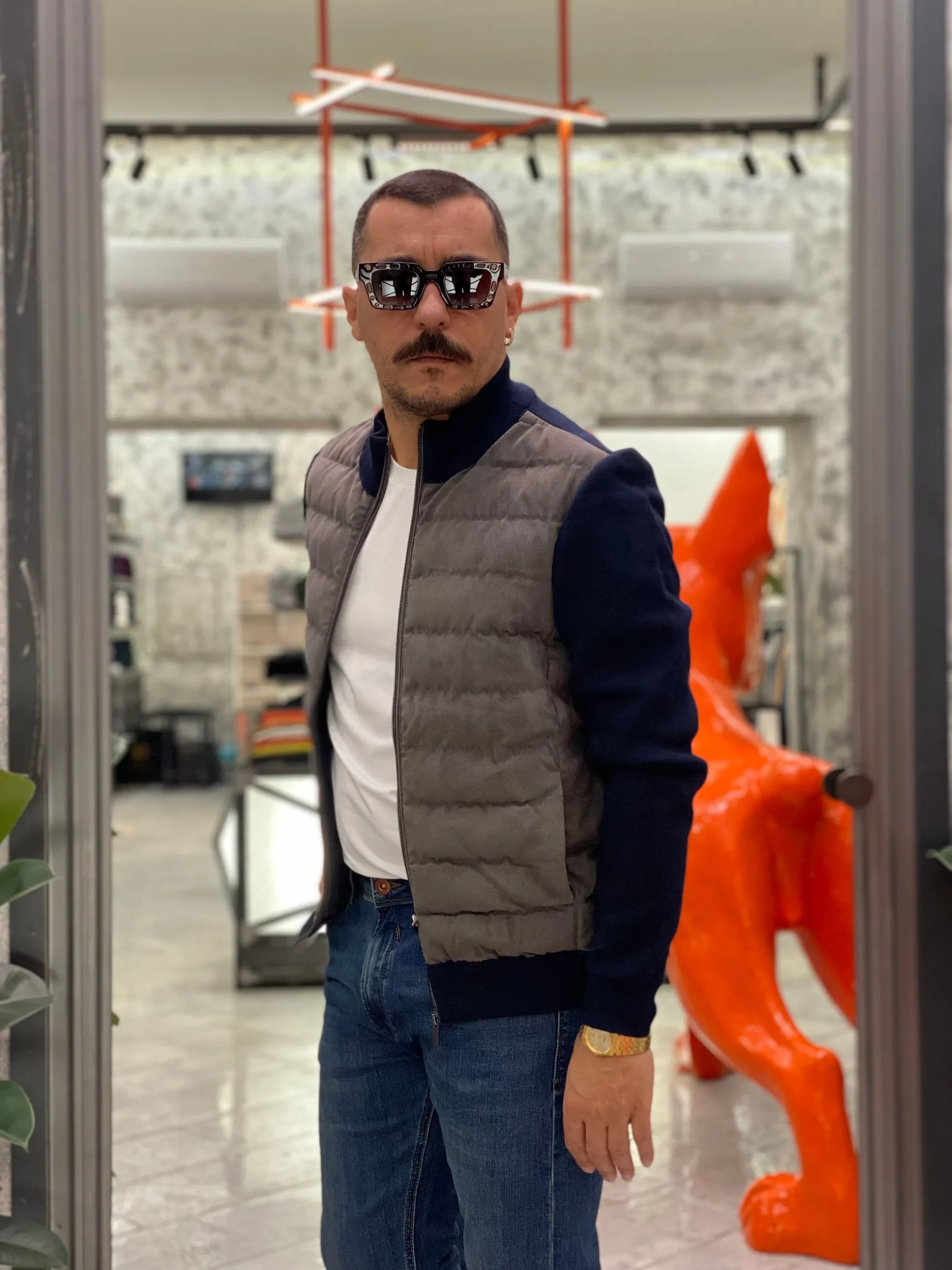 GIUBBINO TRAPUNTATO IN MAGLIA ELASTICIZZATA CON TASCHE A FILO E CHIUSURA ZIP - SLIM FIT 26W07JK - immagine 3