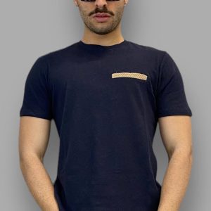 T-SHIRT IN 100% LINO CON FINTO TASCHINO IN CORDA - REGULAR FIT
