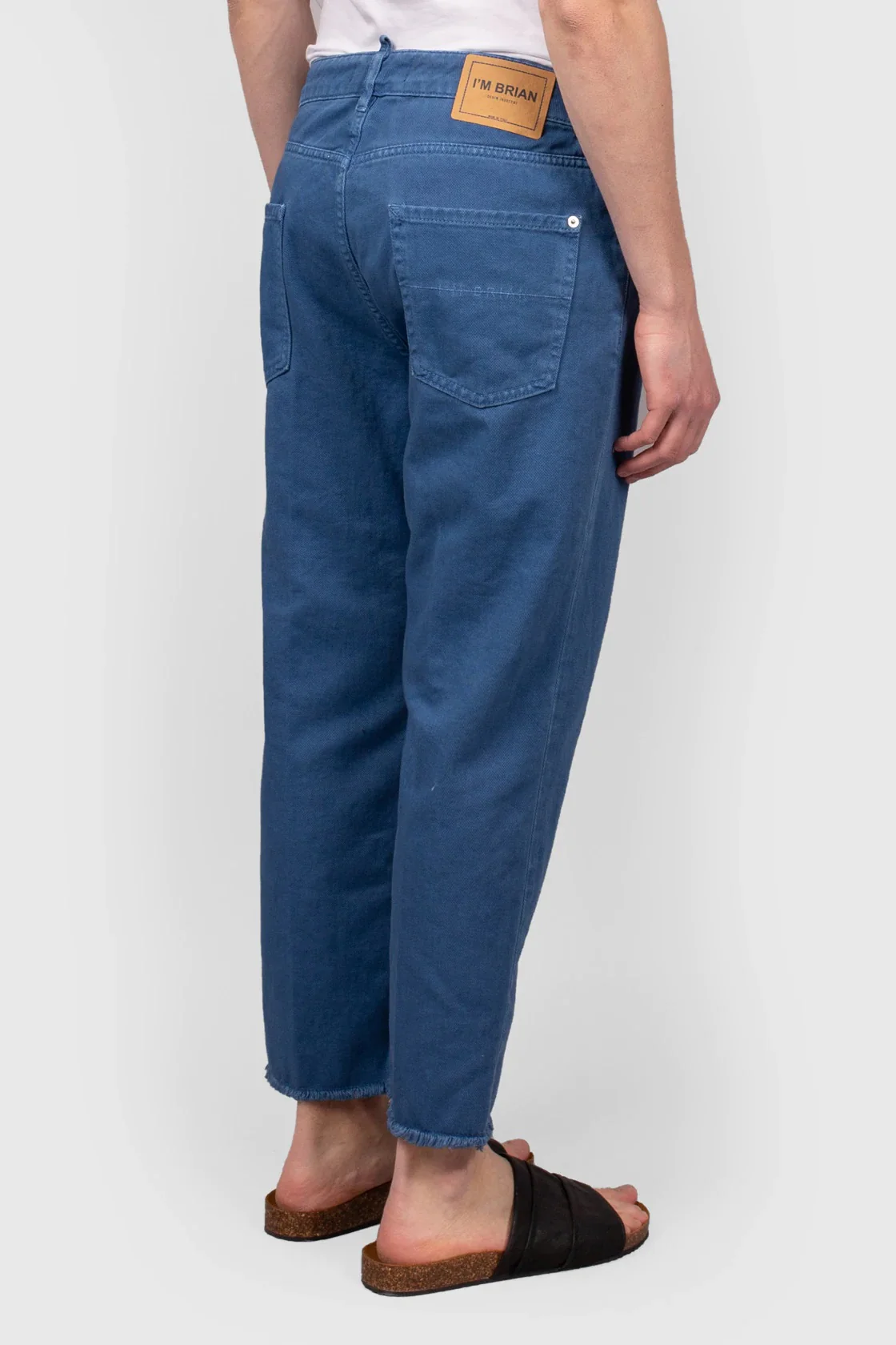 JEANS CROPPED FIT CON ORLO SFILACCIATO - immagine 7