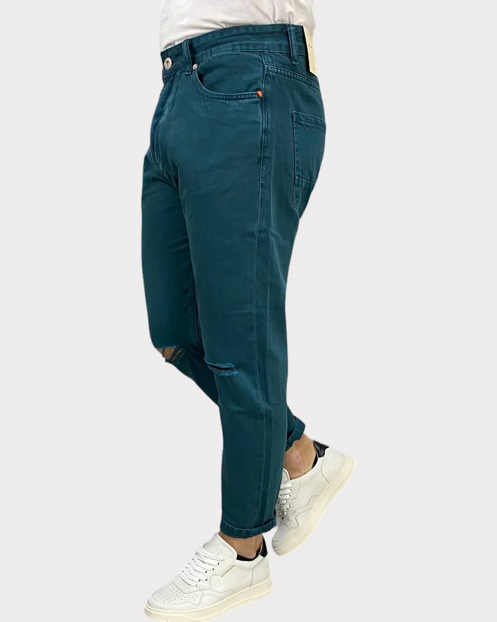 JEANS 5 TASCHE IN TELA FERMA CON TAGLIO AL GINOCCHIO - CARROT FIT - immagine 3