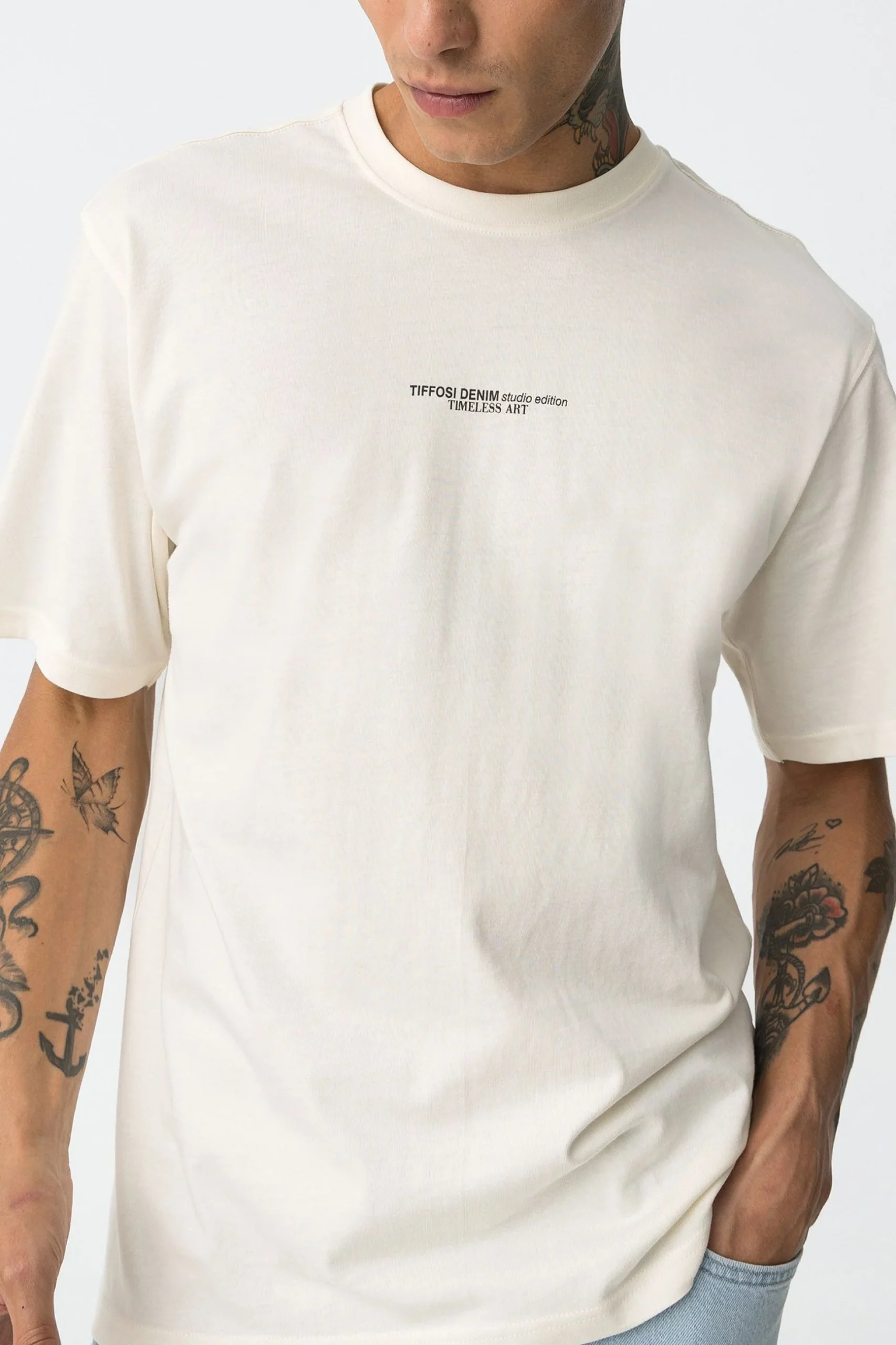 T-SHIRT ALPHA IN 100% COTONE CON STAMPA SUL RETRO - RELAXED FIT 10061480 - immagine 6