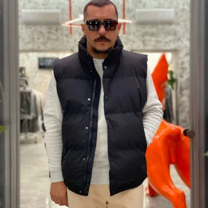 PIUMINO SMANICATO IMBOTTITO CON TASCHE ZIP E BOTTONI AUTOMATICI - REGULAR FIT GL354R.NER