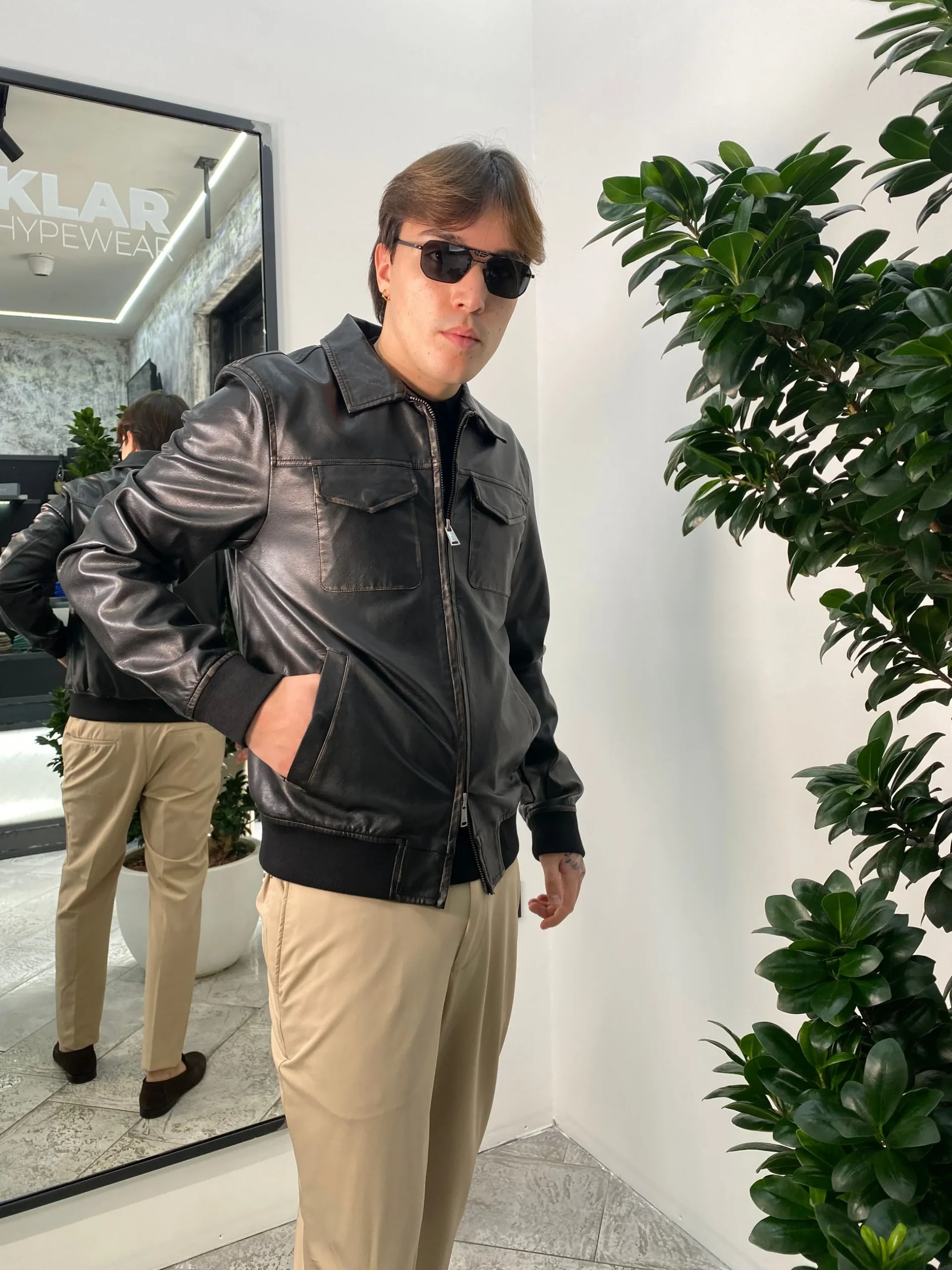 GIUBBINO IN ECOPELLE MODELLO AVIATOR EFFETTO VINTAGE CON TASCHINI - REGULAR FIT GL9810.NER - immagine 4