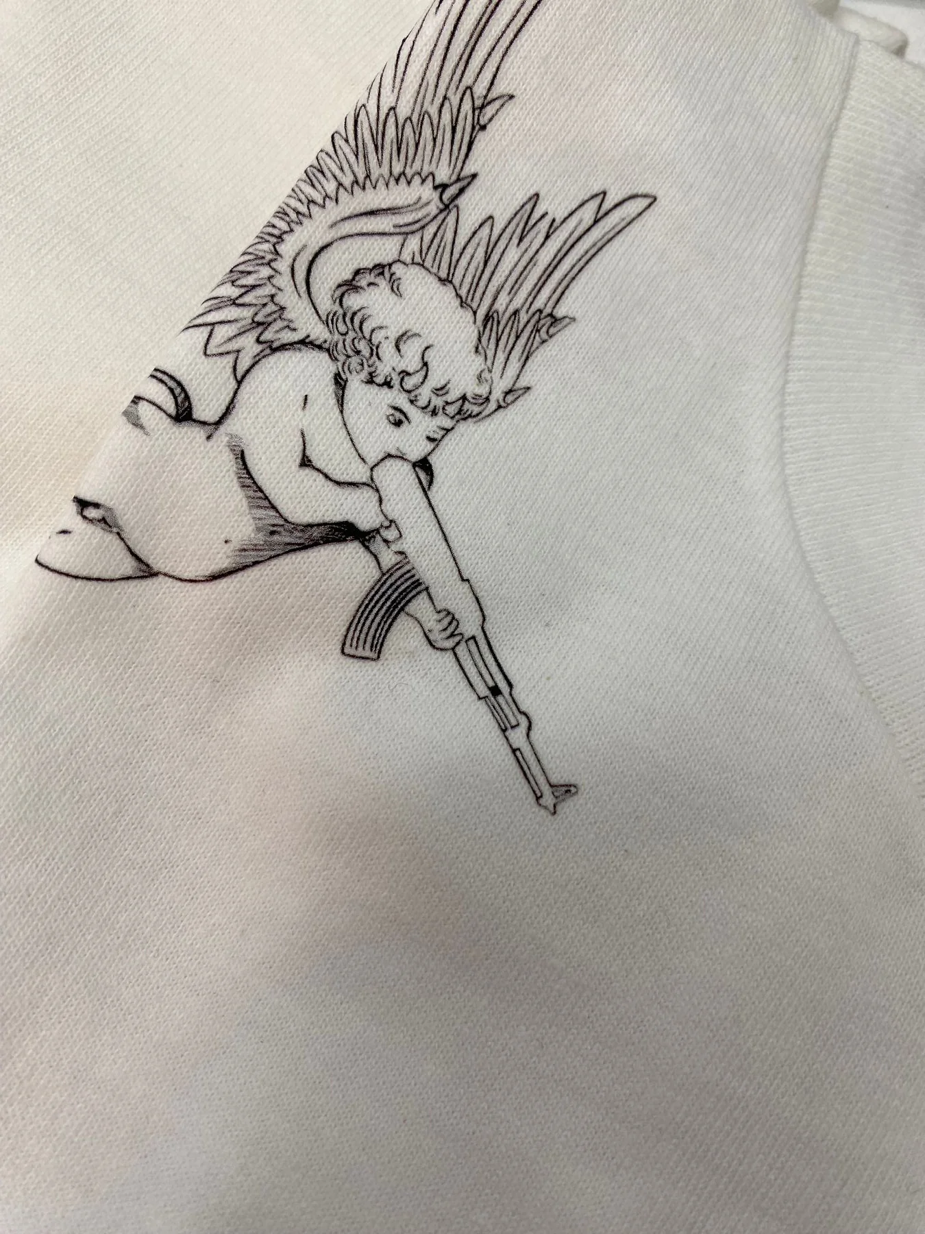 T-SHIRT STAMPA ANGELI KARMA - SEMI OVER FIT - immagine 4