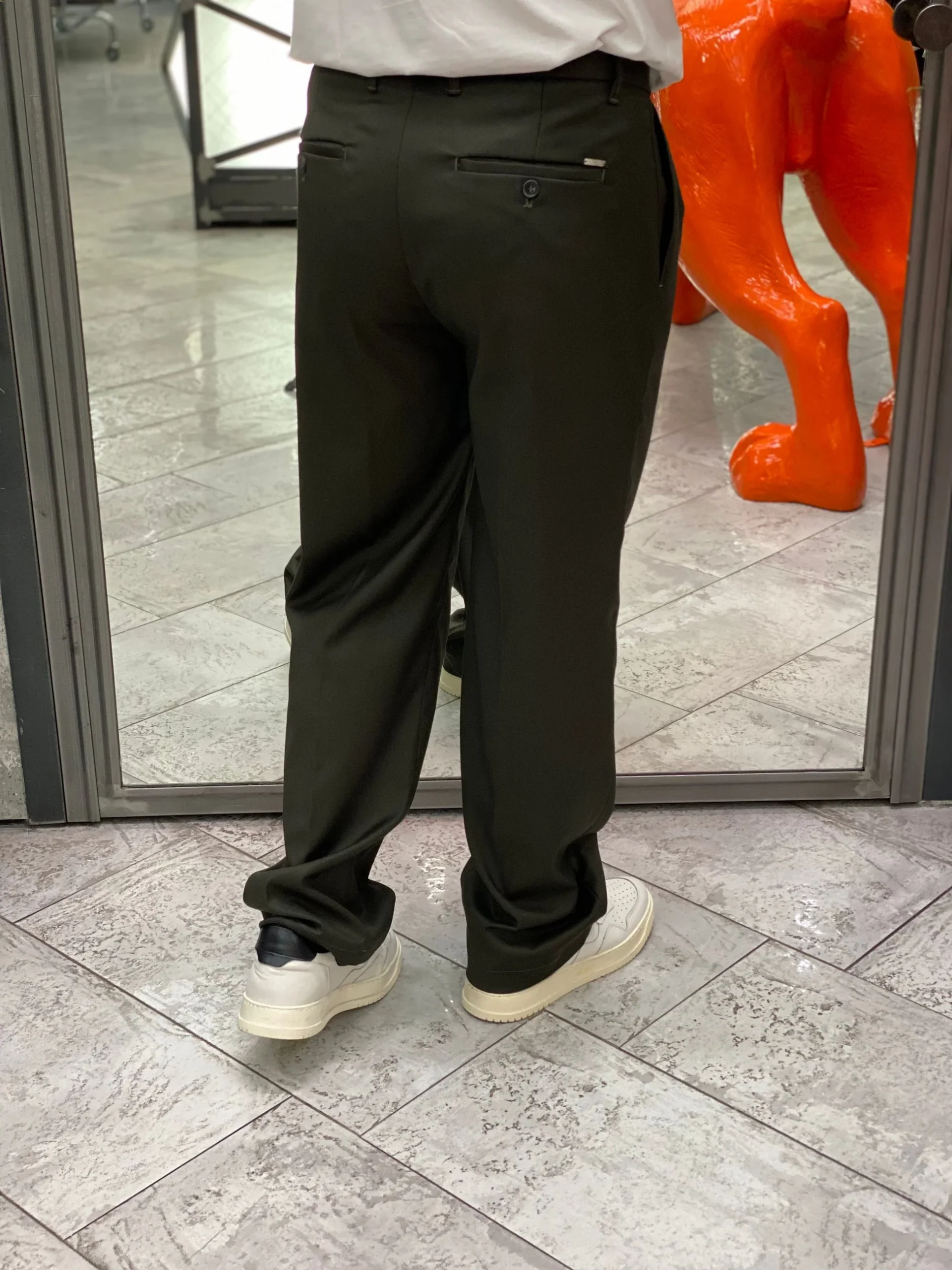 PANTALONE DA COMPLETO IN TESSUTO ELEGANTE CON PINCE - WIDE LEG GN21791.VMIL - immagine 5