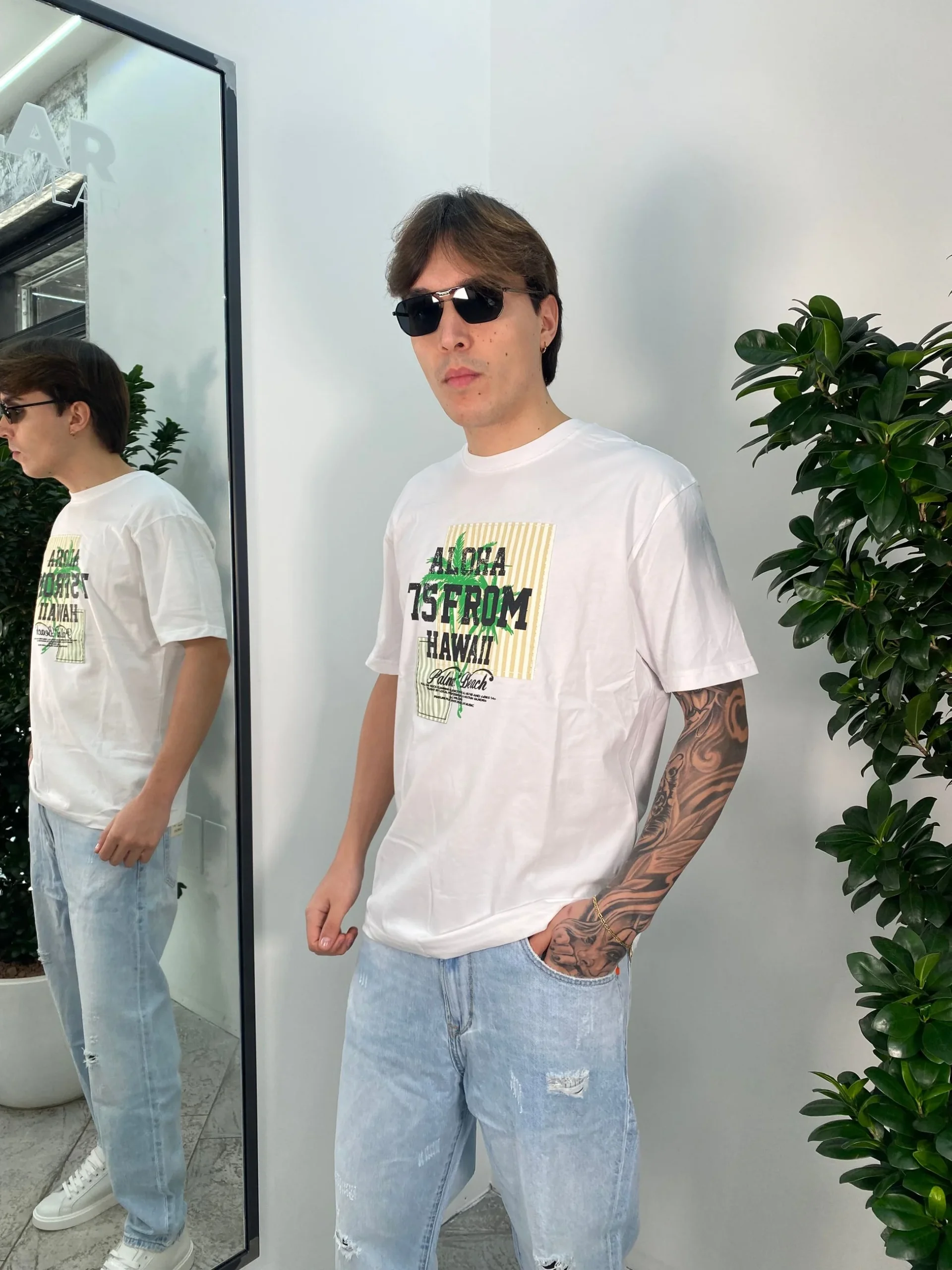 T-SHIRT IN 100% COTONE STAMPA HAWAII - REGULAR FIT GL646W - immagine 3