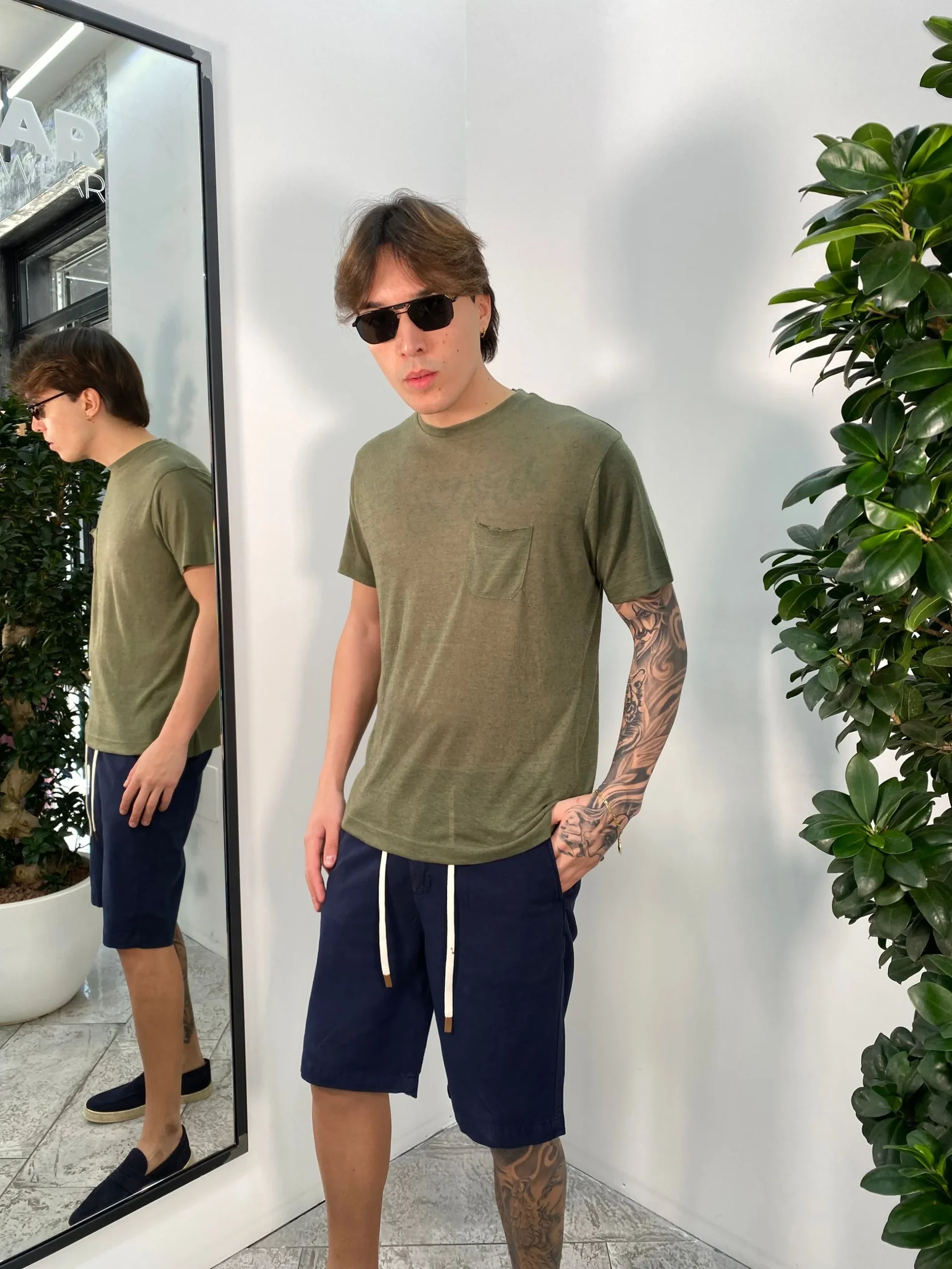 T-SHIRT IN MISTO LINO EFFETTO PUNTINATO CON TASCHINO - REGULAR FIT TE2956SS.VMIL - immagine 4