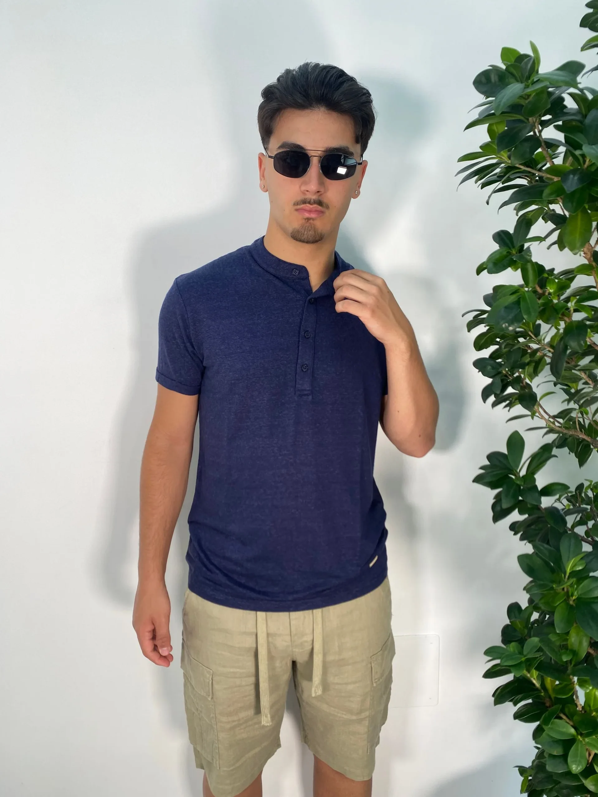 T-SHIRT SERAFINO 4 BOTTONI IN MISTO LINO/VISCOSA - REGULAR FIT GL2277F.BLU - immagine 2