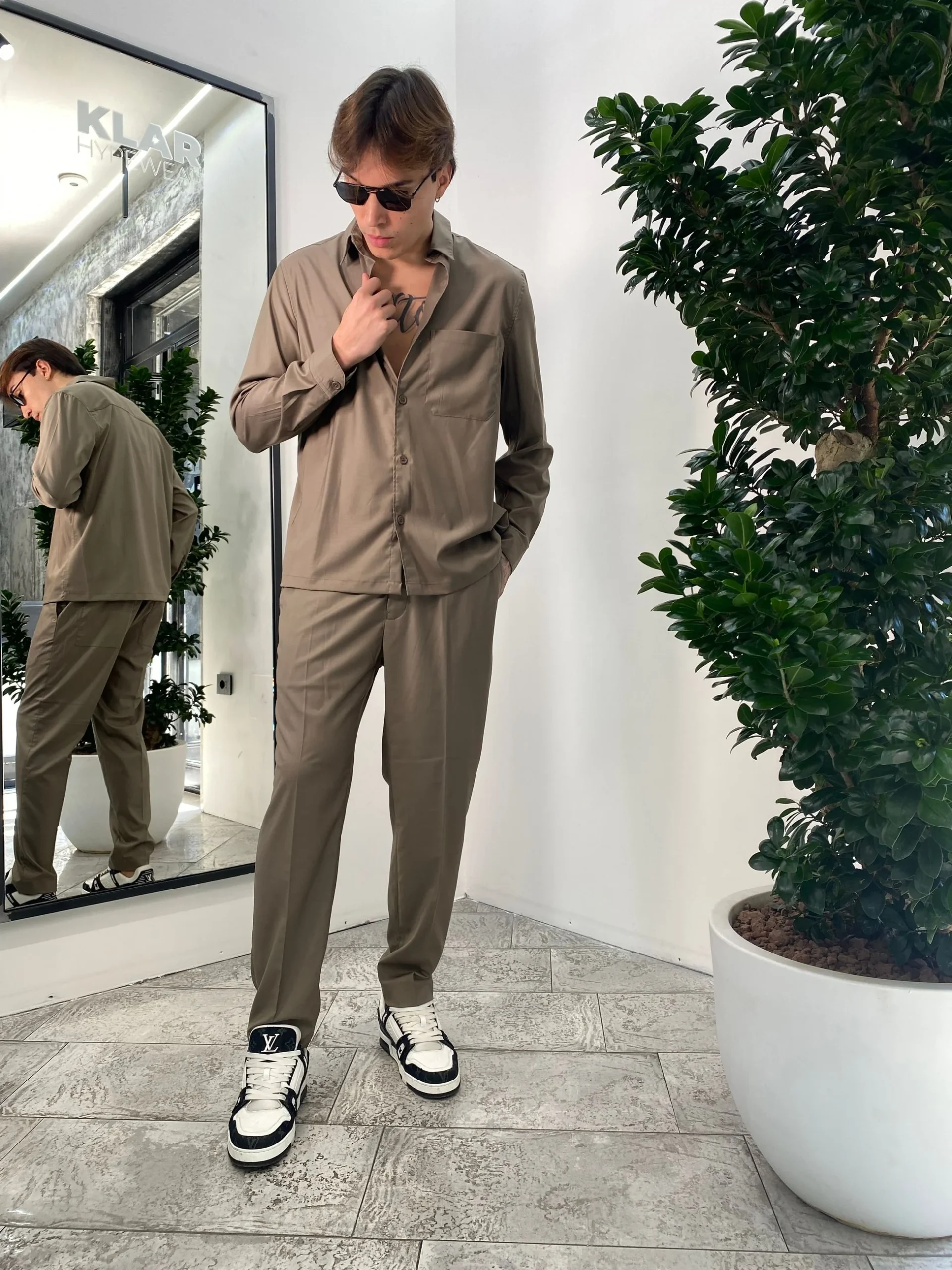 PANTALONE DA COORDINATO IN TESSUTO ELEGANTE CON COULISSE IN VITA - RELAXED FIT PSE1396SS.FAN - immagine 3