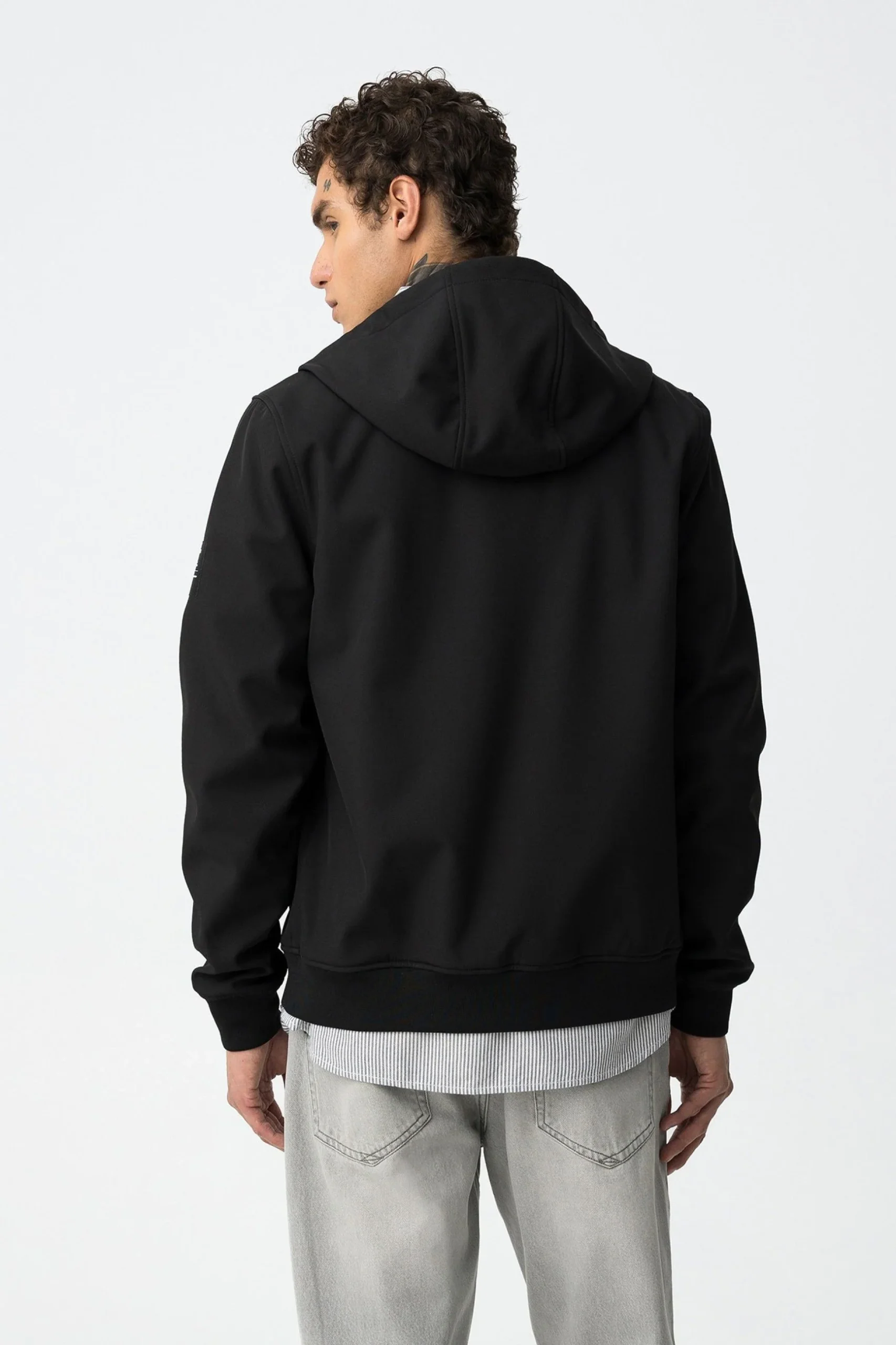 GIUBBINO PRYOR IN TESSUTO TECNICO CON CAPPUCCIO ED ELASTICO AL FONDO, ANTIPIOGGIA E CHIUSURA TERMICA - REGULAR FIT 10063157.NER - immagine 5