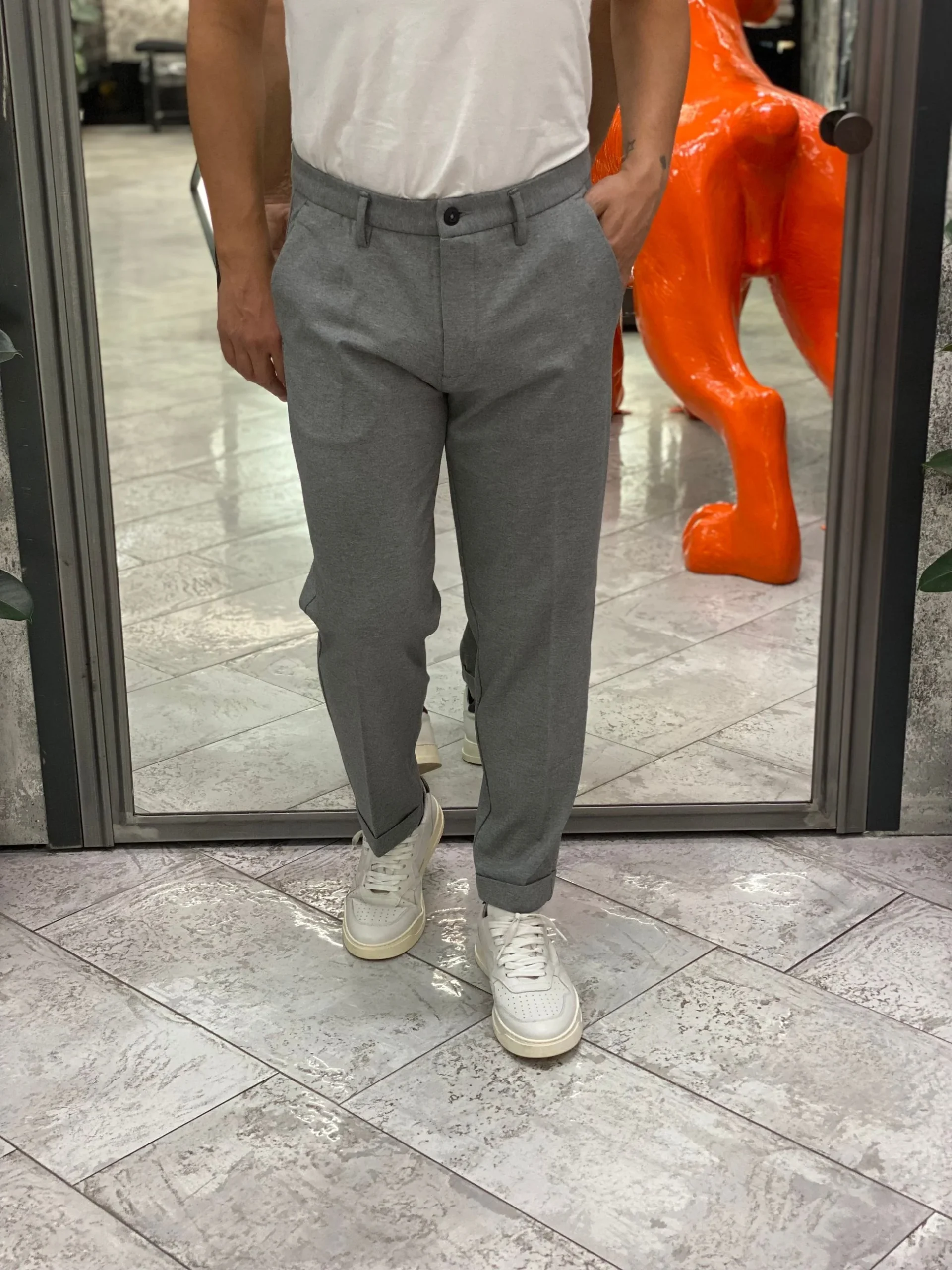 PANTALONE CROPPED IN TESSUTO PUNTO MILANO ELASTICIZZATO CON RISVOLTO - REGULAR FIT MK9950112.GRI - immagine 4