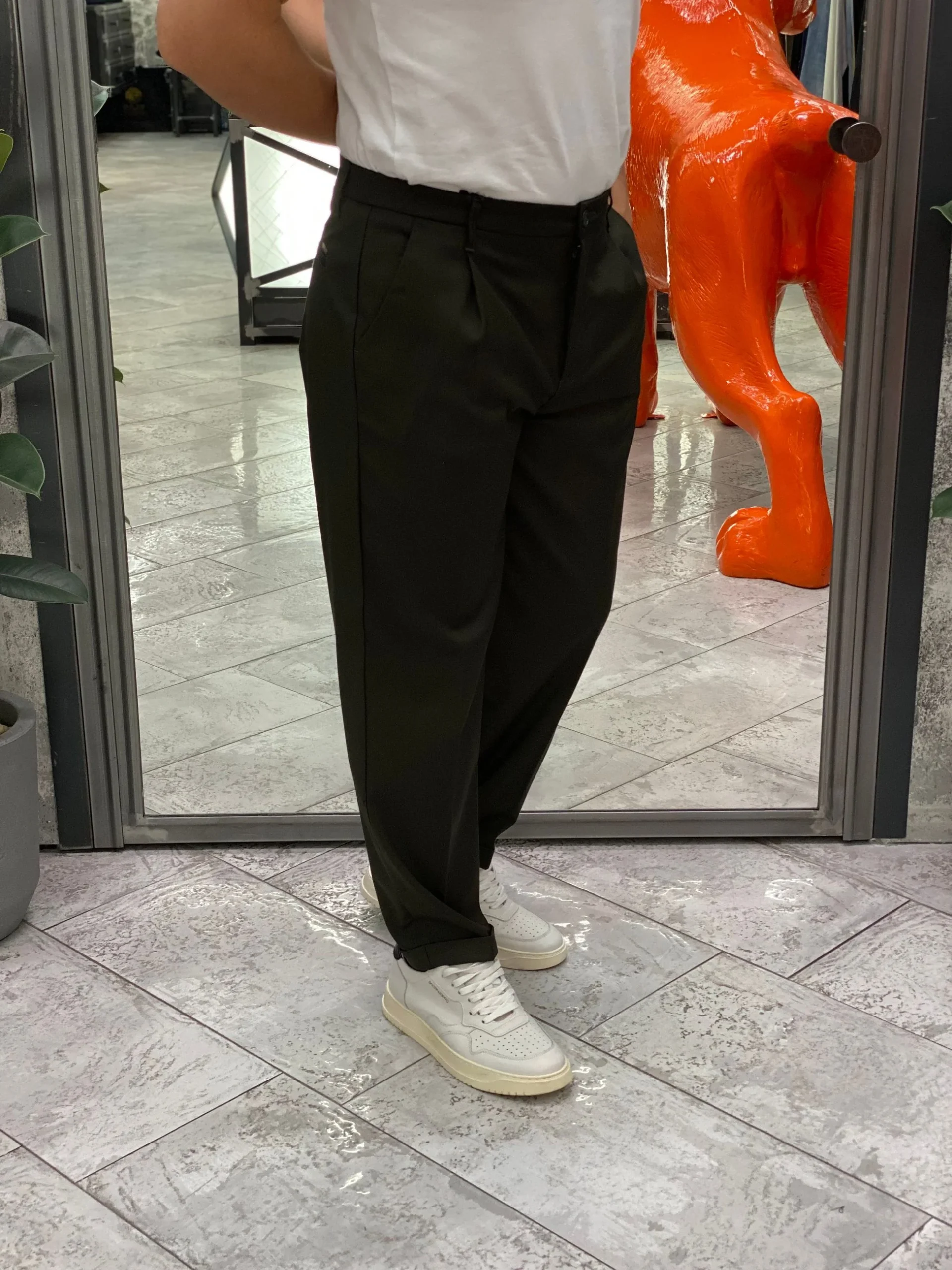 PANTALONE DA COMPLETO IN TESSUTO ELEGANTE CON PINCE E RISVOLTO - REGULAR FIT GN21792.VMIL - immagine 3