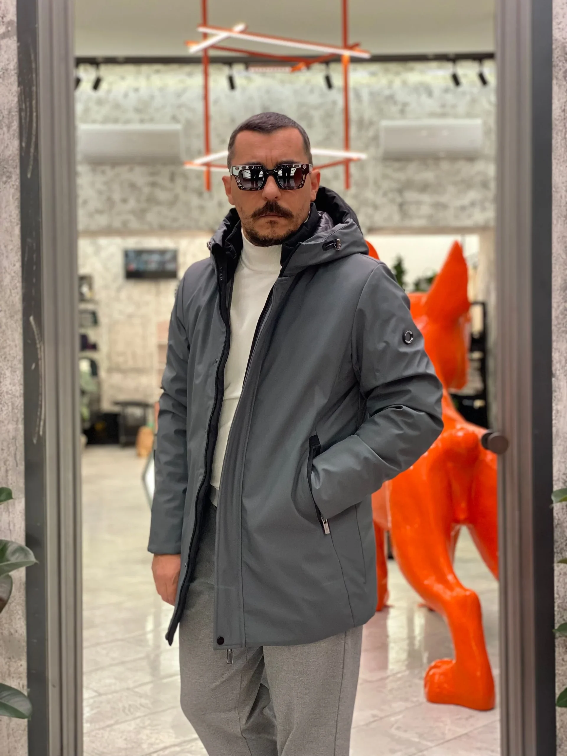 PARKA LUNGO CON CAPPUCCIO IN TESSUTO TECNICO WATERPROOF & WINDPROOF - REGULAR FIT MK24007-F25.PIO - immagine 3