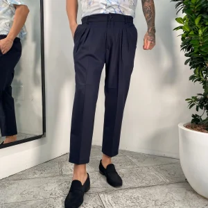 PANTALONE CAPRI CON DOPPIA PINCE, COULISSE IN VITA E RISVOLTO AL FONDO - REGULAR FIT FD217 - PA806.BLU