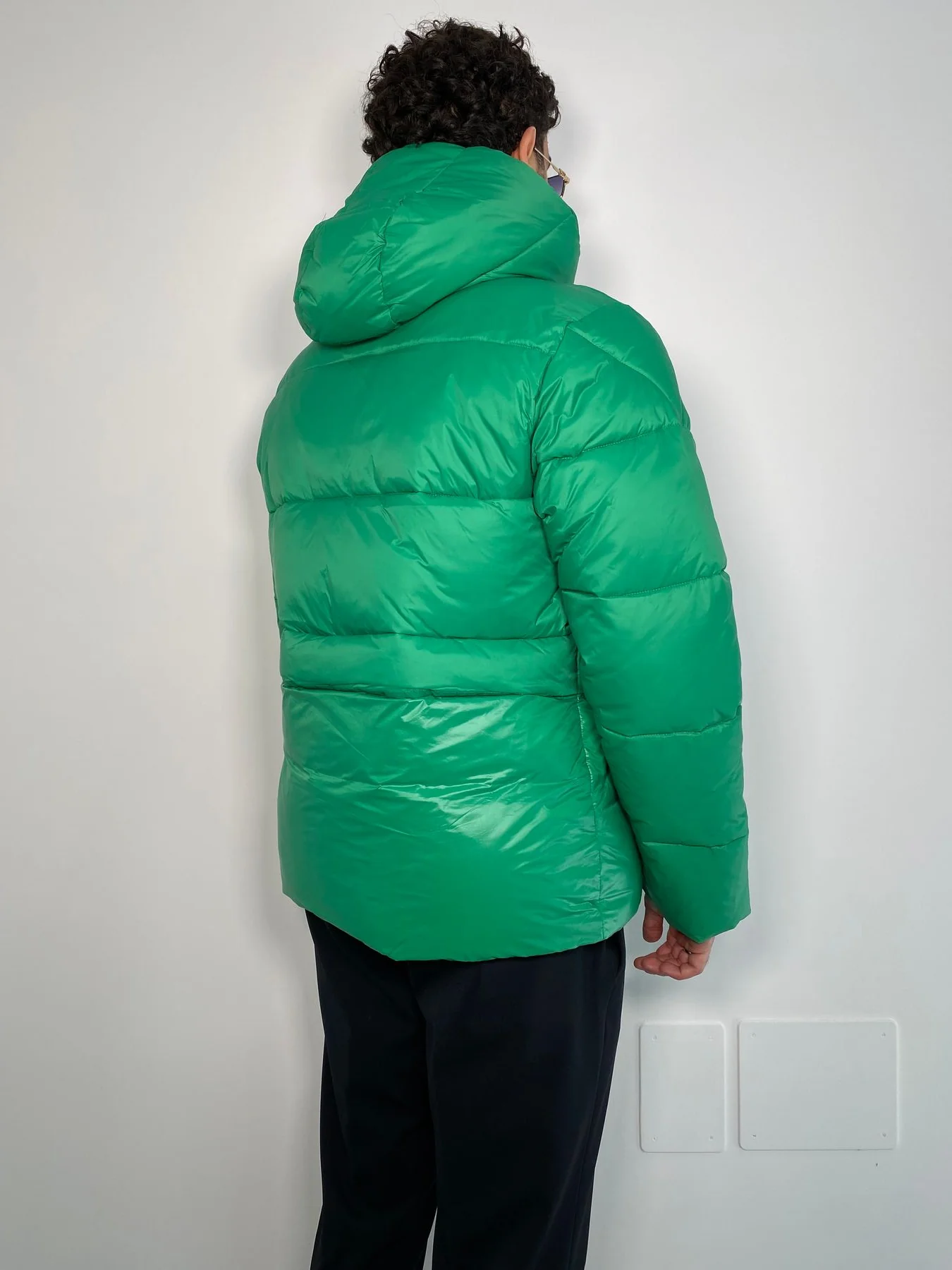 PIUMINO MODELLO BOMBER CON CAPPUCCIO E TASCHE A SCOMPARSA - REGULAR FIT - immagine 5