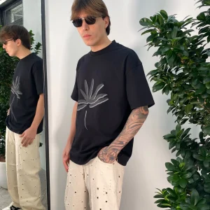 T-SHIRT OVERSIZE CON STAMPA IN 100% COTONE TS3325.NER