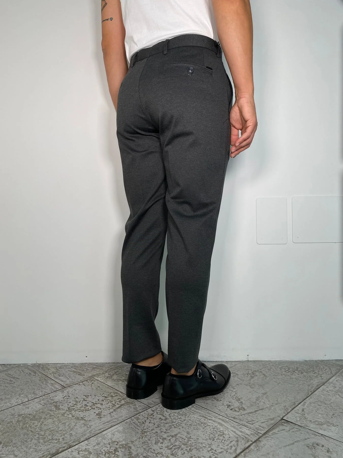 PANTALONE DA COMPLETO IN TESSUTO PUNTO MILANO ELASTICIZZATO - REGULAR FIT - immagine 4